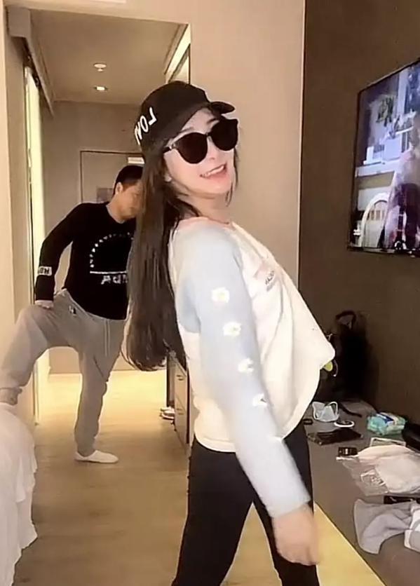 中国女孩因情感纠纷在美国枪杀华裔已婚男友